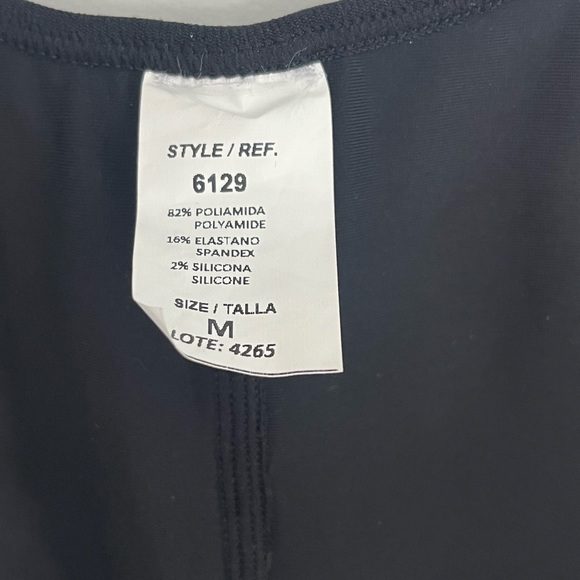 Faja Colombiana post op / BBL body shaper size medium in black - Picture 6 of 13